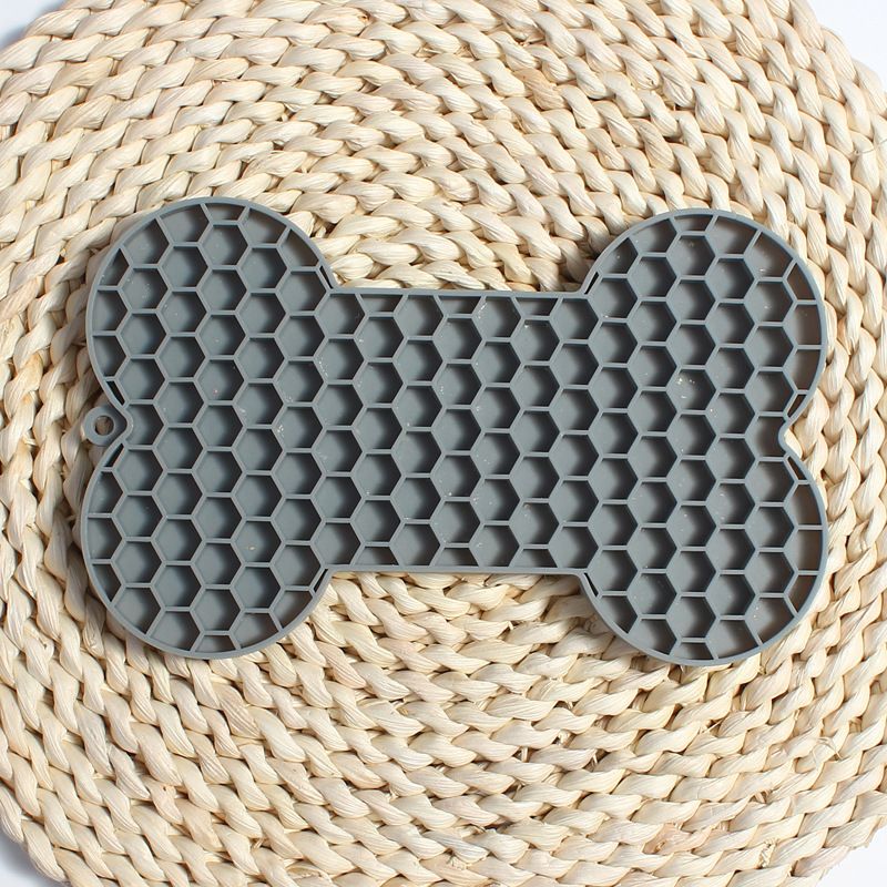Non-Slip Silicone Dog Feeding Mats – 4 Pack