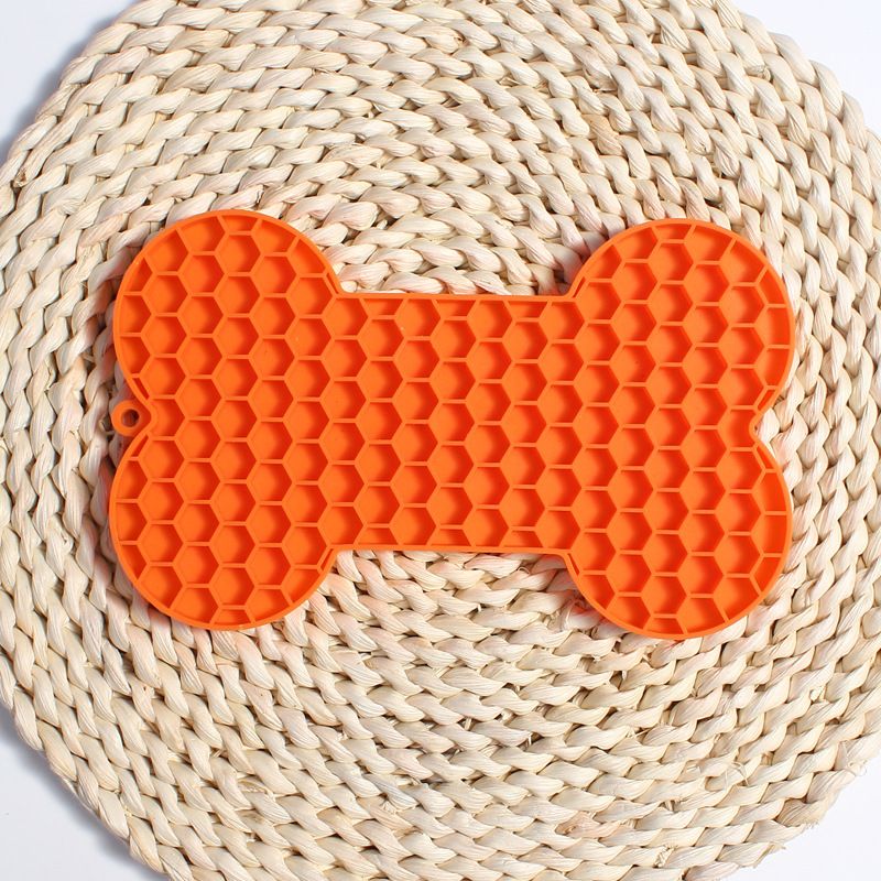 Non-Slip Silicone Dog Feeding Mats – 4 Pack